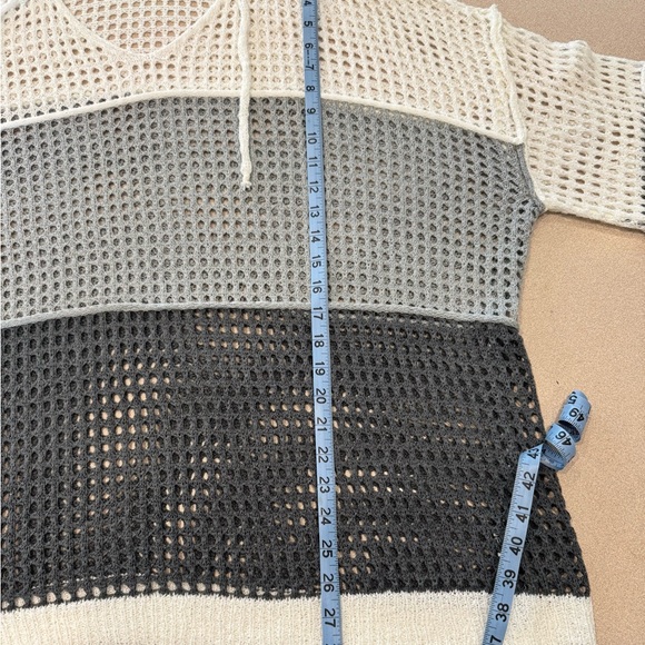 POL Monochrome Knit Swim Coverup - Picture 4 of 5